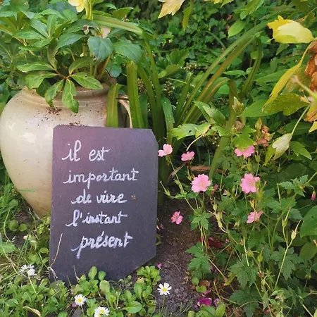 La Roulotte De Lola - D'hotes Panzió 3*