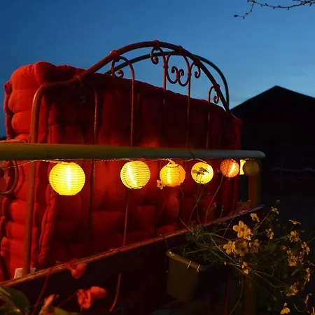 La Roulotte De Lola - D'hotes