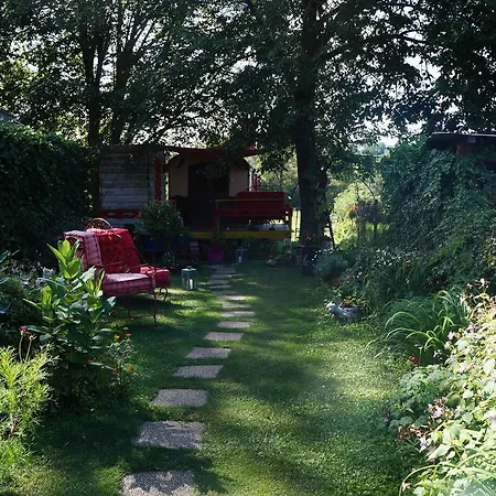 La Roulotte De Lola - D'hotes 3*